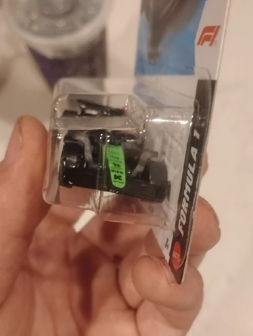 Mattel Hot Wheels Kick Sauber F1 Team Toy Car - Black & Lime Green